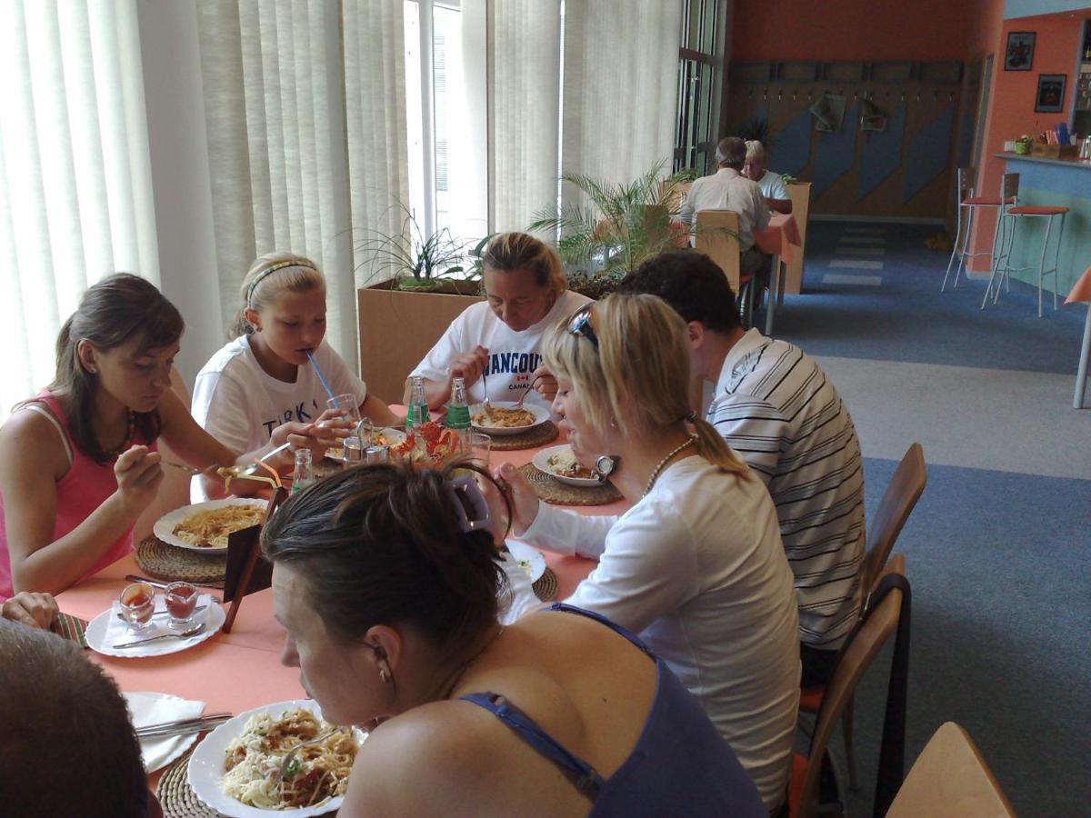 Sport Hotel Ticha Orlice Ústí nad Orlicí Eksteriør bilde